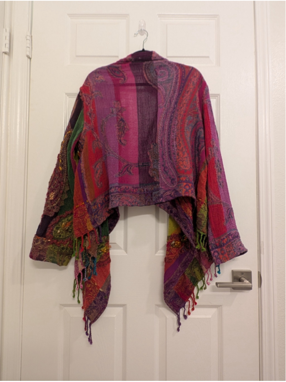 Boho Patchwork Fringed Kimono Jacket | Paisley Textured Open Front Cardigan Gyps - Picture 3 of 7